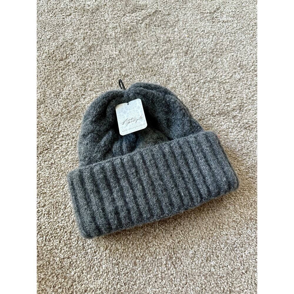 NEW Free People Gray Cable Knit Chunky Beanie